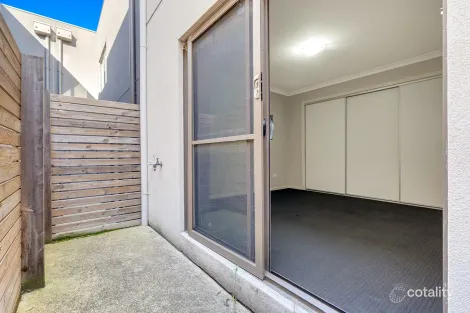 Property photo of 96/1-15 Beddison Road Craigieburn VIC 3064