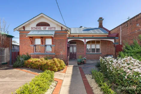 96 Cowabbie St, Coolamon, NSW 2701