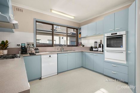 Property photo of 10 Columban Avenue Strathmore VIC 3041