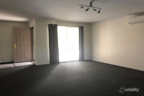 Property photo of 2/2-3 Camley Court Berwick VIC 3806