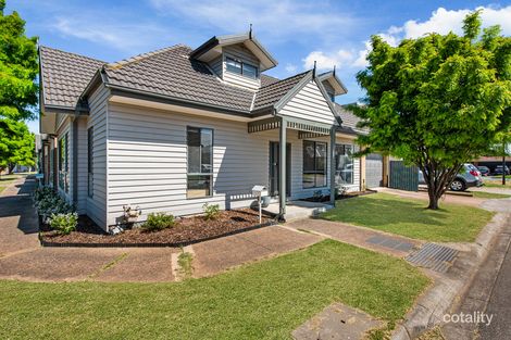 Property photo of 4 Pendula Place Pakenham VIC 3810