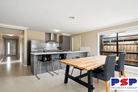 Property photo of 9 Horan Way Weir Views VIC 3338