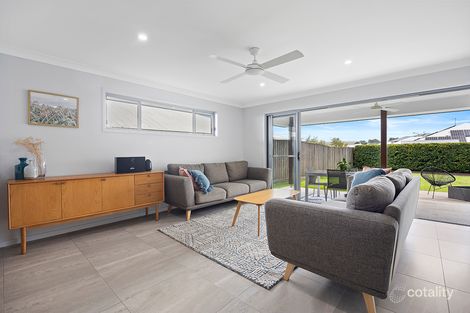 Property photo of 74 Kingfisher Drive Bli Bli QLD 4560