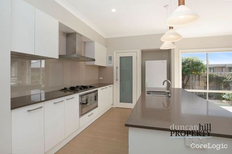 Property photo of 17 De Lauret Street Renwick NSW 2575