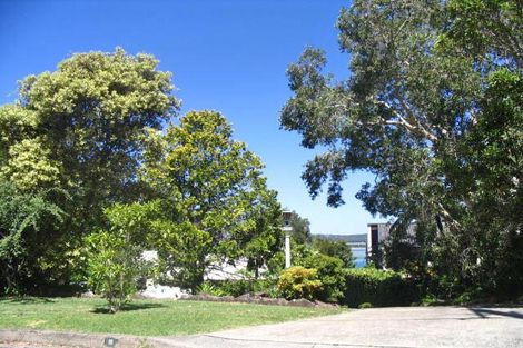 18 North East Cres, Lilli Pilli, NSW 2229