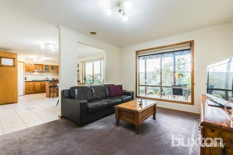 Property photo of 4 Lansbury Crescent Highton VIC 3216
