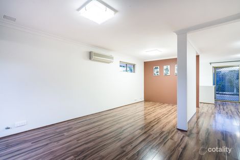 Property photo of 6 Helmsley Street Scarborough WA 6019