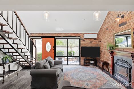 Property photo of 15 Boothby Place Garran ACT 2605