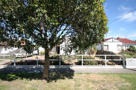 8 Hazel St, Belmont, VIC 3216