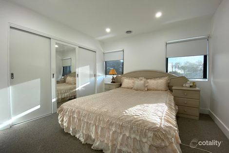 Property photo of 8 Charlotte Street Newport VIC 3015