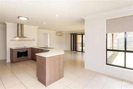 Property photo of 27 Grasstree Crescent Kirkwood QLD 4680