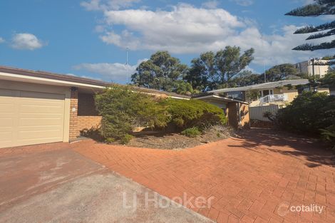 Property photo of 5 Egret Court Australind WA 6233