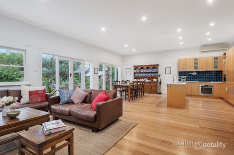 Property photo of 16 Lyons Street Carnegie VIC 3163