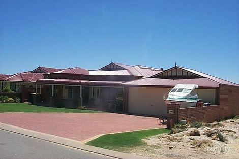 63 San Javier Cir, Secret Harbour, WA 6173