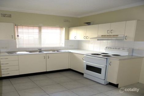 1/33 Claremont St, Campsie, NSW 2194