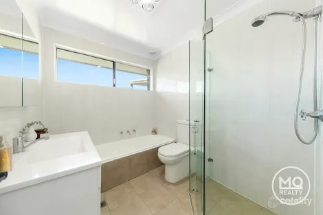 Property photo of 8 Birkdale Crescent Liverpool NSW 2170