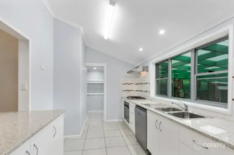 9 Arthur St, Thirroul, NSW 2515
