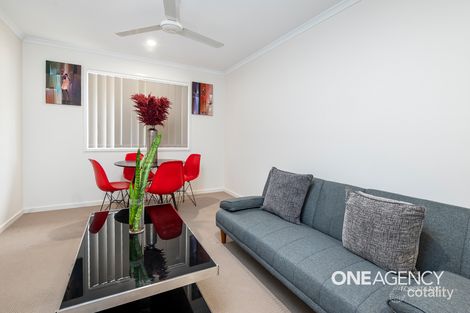 Property photo of 37 Hammersmith Crescent Doolandella QLD 4077