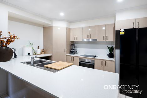 Property photo of 37 Hammersmith Crescent Doolandella QLD 4077