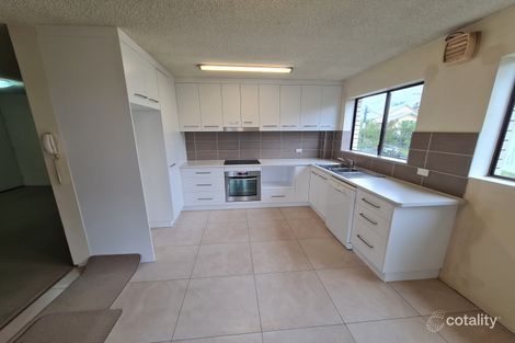 Property photo of 2/32 Ward Street Indooroopilly QLD 4068