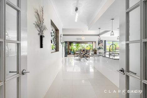 Property photo of 19 York Place Raworth NSW 2321