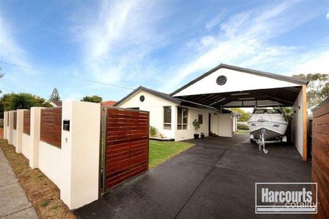 28 Armstrongs Rd, Seaford, VIC 3198
