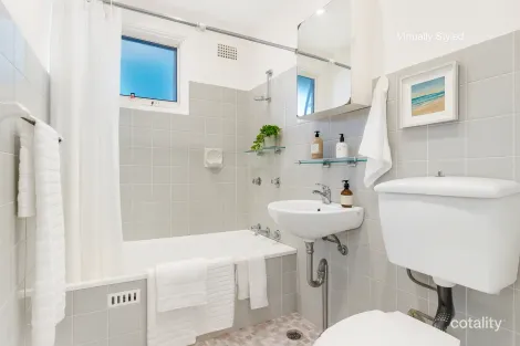 Property photo of 7/11 Grafton Crescent Dee Why NSW 2099