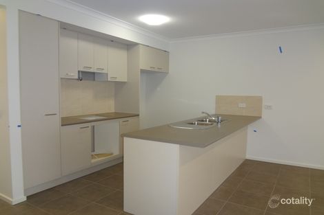 Property photo of 8 Olvine Place Epping VIC 3076