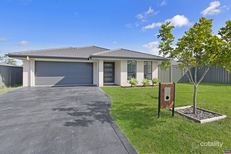 Property photo of 4 Quandong Place Kew NSW 2439