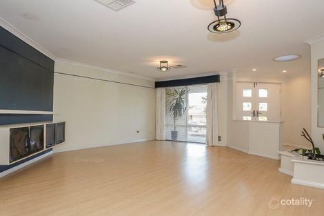Property photo of 32 Ohrid Place Joondalup WA 6027