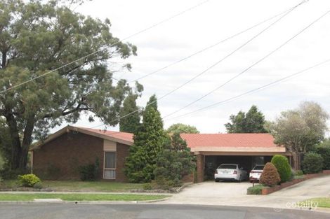 4 Ovens Ct, Dandenong North, VIC 3175