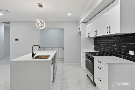 Property photo of 30 Compass Road Flagstone QLD 4280