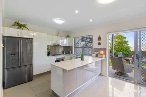 Property photo of 1/2 Photinia Crescent Mountain Creek QLD 4557
