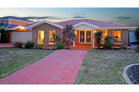 2 Darvell Ct, Greenvale, VIC 3059