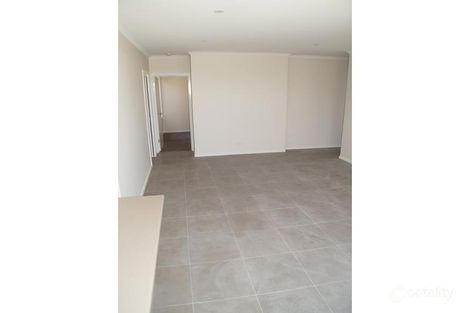 Property photo of 17 Volare Way Leopold VIC 3224