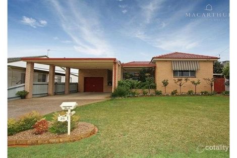 35 Beltana Ave, Mount Austin, NSW 2650