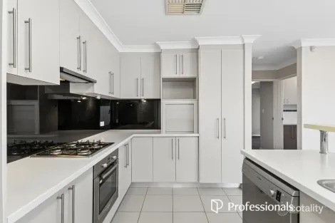 Property photo of 10A Lingfield Way Morley WA 6062