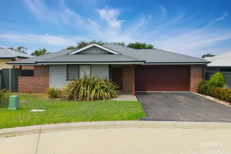 Property photo of 10/22 Freeman Crescent Armidale NSW 2350