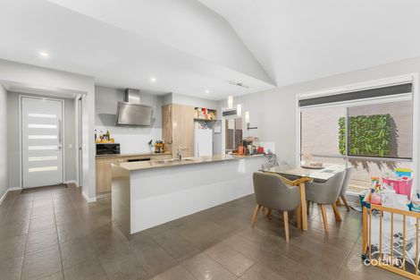 Property photo of 26 Greenview Avenue South Ripley QLD 4306