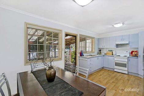 Property photo of 68 Kerry Crescent Berkeley Vale NSW 2261