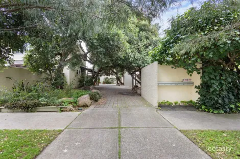 2/5 Park Rd, Nedlands, WA 6009