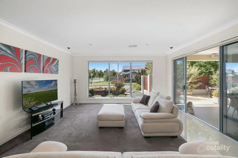 Property photo of 20 Ballantyne Crescent Franklin ACT 2913