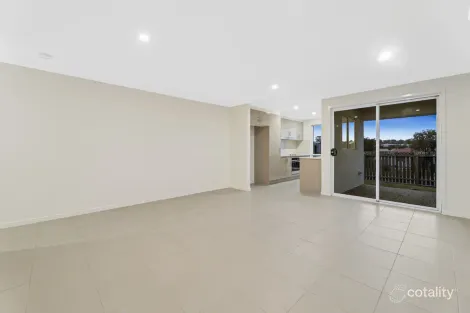 Property photo of 2/3 Diva Lane Glenvale QLD 4350