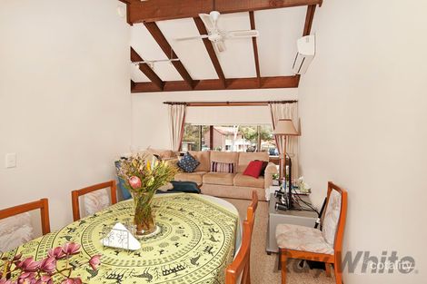 Property photo of 13 Somerville Close Budgewoi NSW 2262