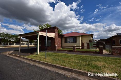 26 Caroline St, Orange, NSW 2800