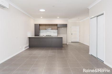 Property photo of 2/3 Morecambe Circuit Thornton NSW 2322