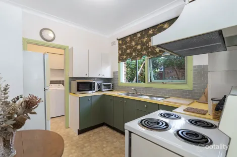Property photo of 7 Moncrieff Drive East Ryde NSW 2113