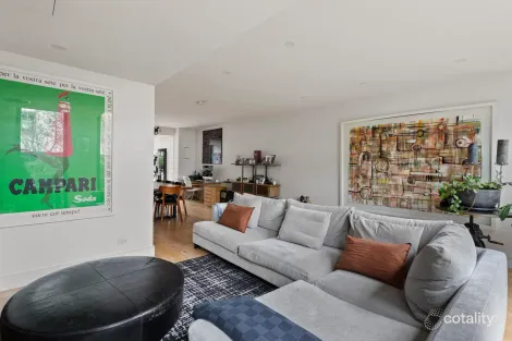 Property photo of 19 Pin Oak Court Canterbury VIC 3126