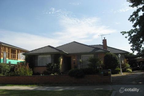 2 Roberts St, Keilor East, VIC 3033