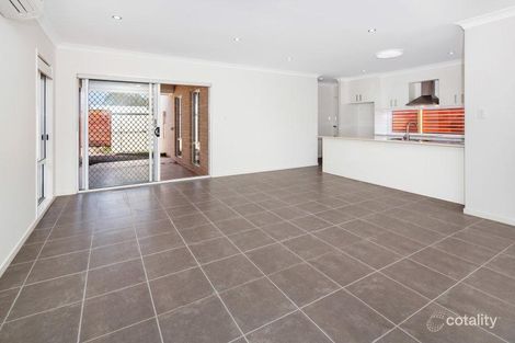 Property photo of 4/14 Sawmill Circuit Riverhills QLD 4074